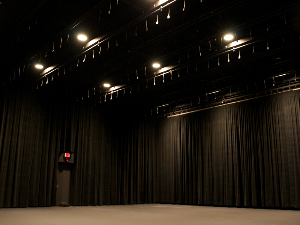 Robert Cohen Theater