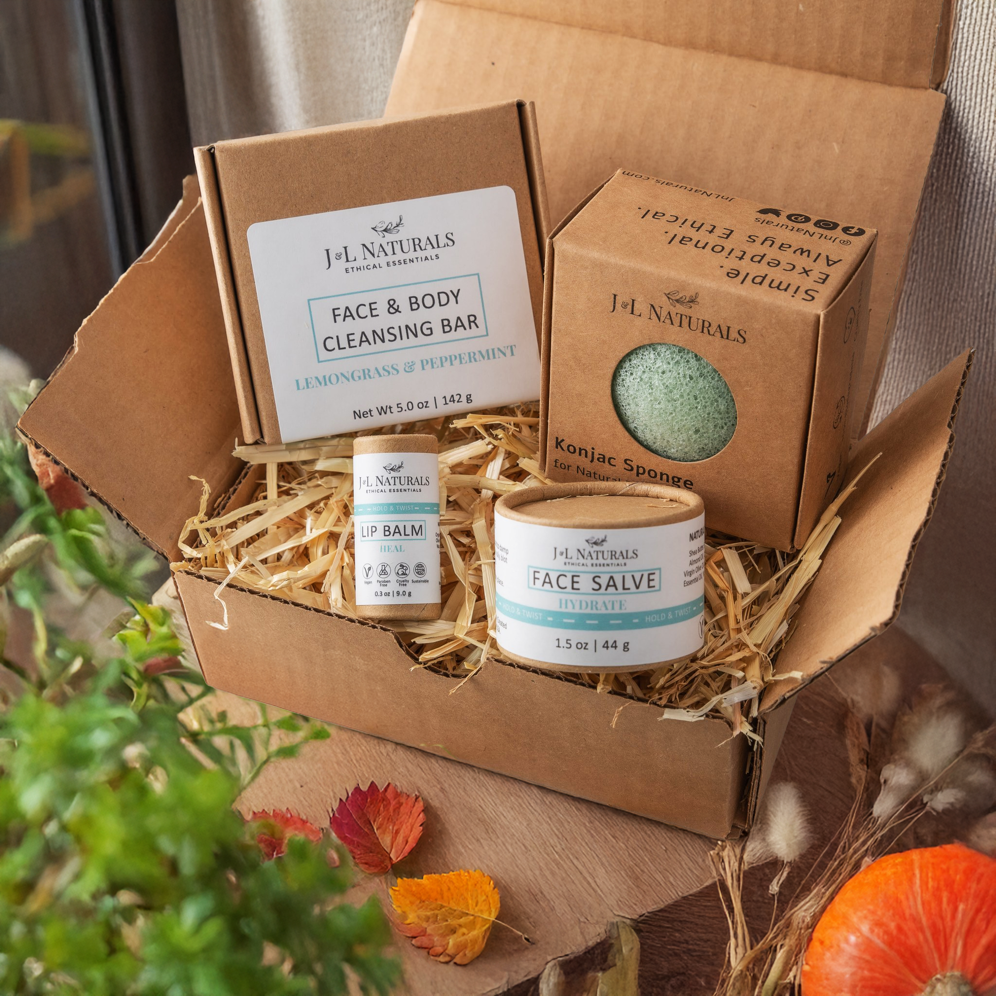 Essentials Skin Regimen Kit (4-Piece Set)