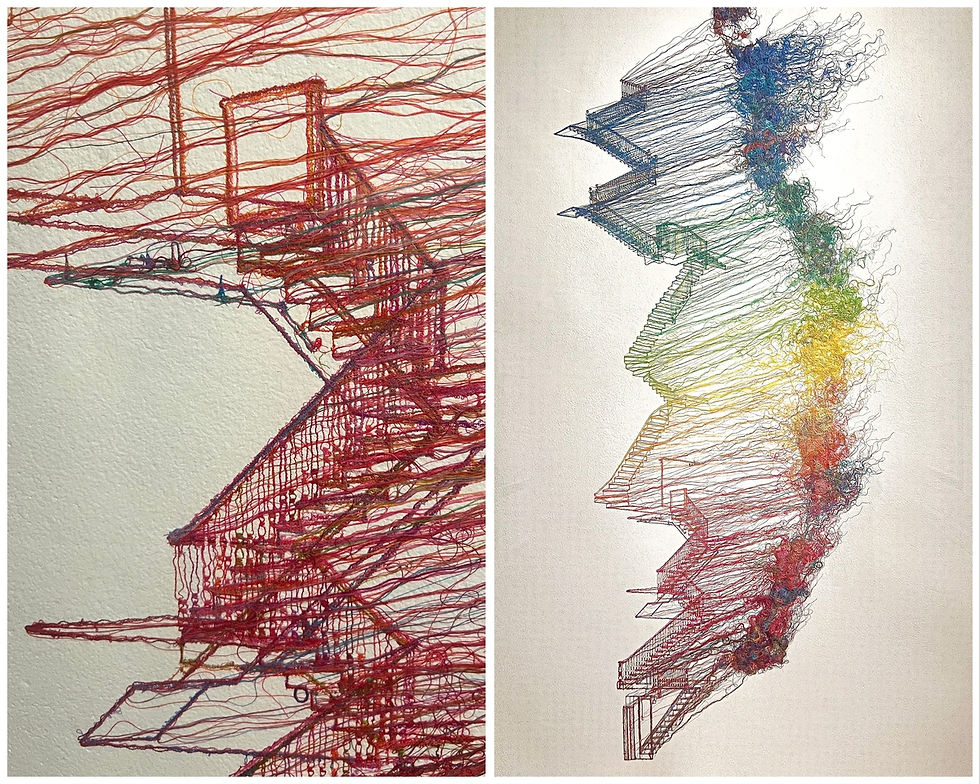 Staircase/s / Klatka/i schodowa/e, 2019. Nic bym nie wiedziała o tych niesamowitych haftowanych obrazach, gdyby nie przypadek. W 2024 roku w Edynburgu mieliśmy tylko zajrzeć na wystawę nieznanego nam wcześniej koreańskiego artysty. Zostaliśmy aż pory do zamknięcia galerii.