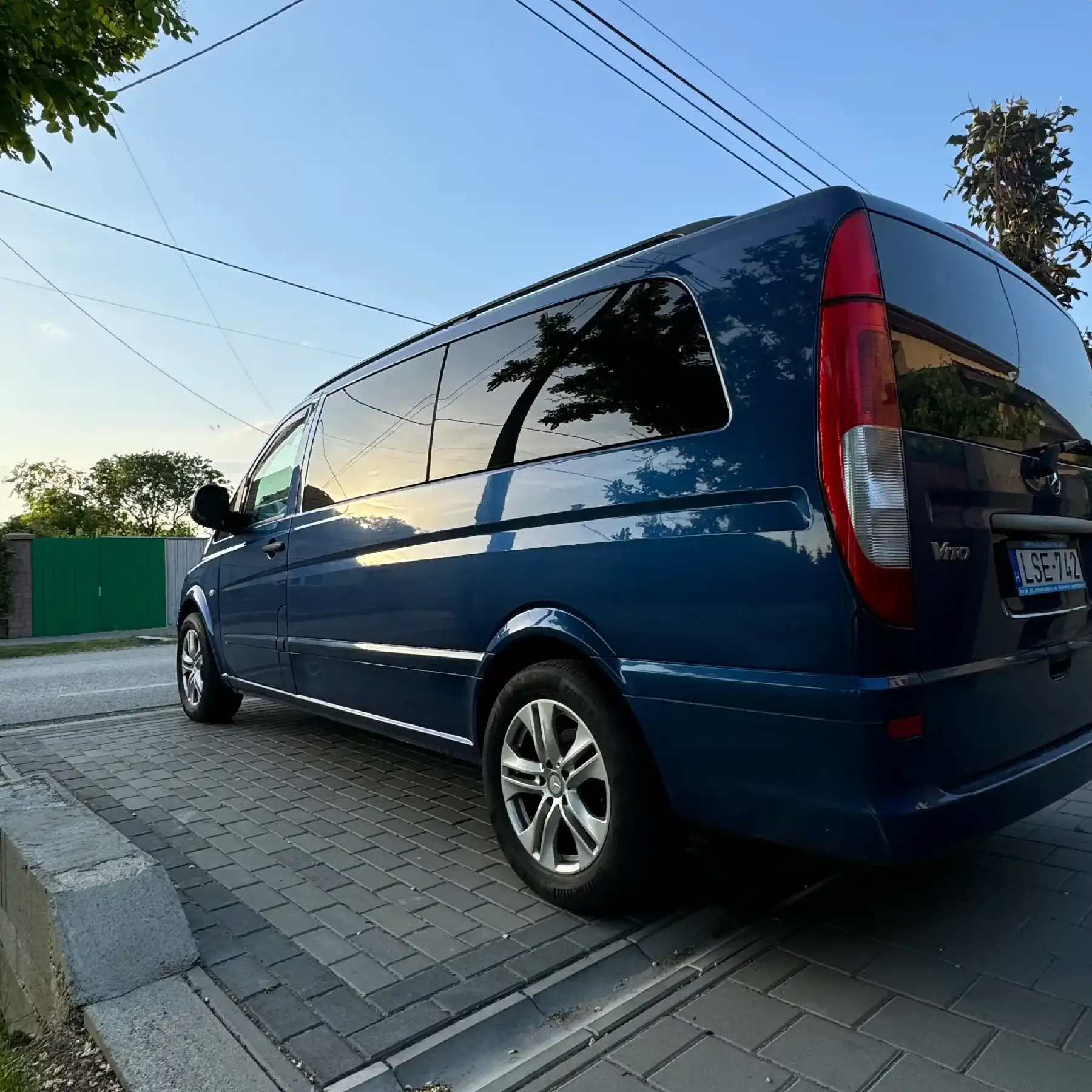 Mercedes-Benz Vito Extra Long 115 CDI 9 Személyes Kisbusz Bérlés
