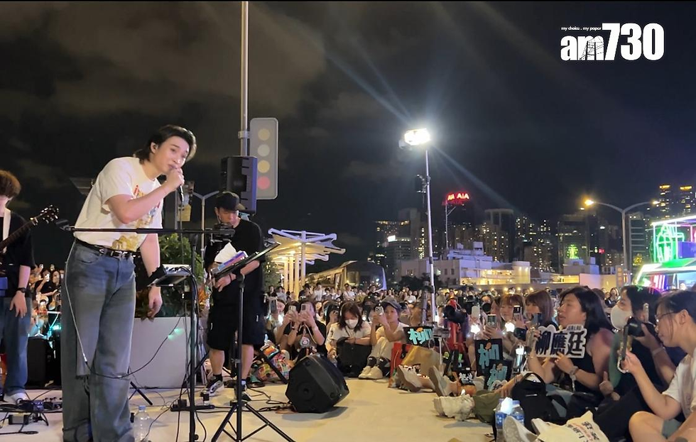 Jer柳應廷在灣濱busking,連encore唱足14首歌。(娛樂組攝)