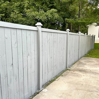 wood-fence-installation