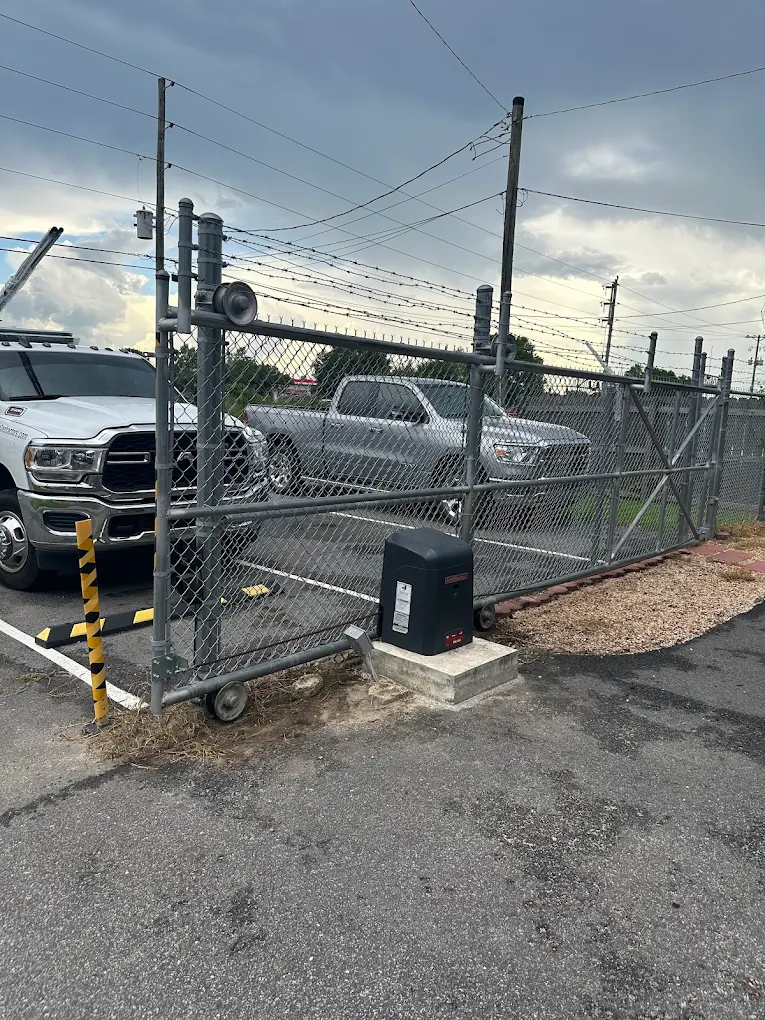 Smart Chain Link Gates Installation 