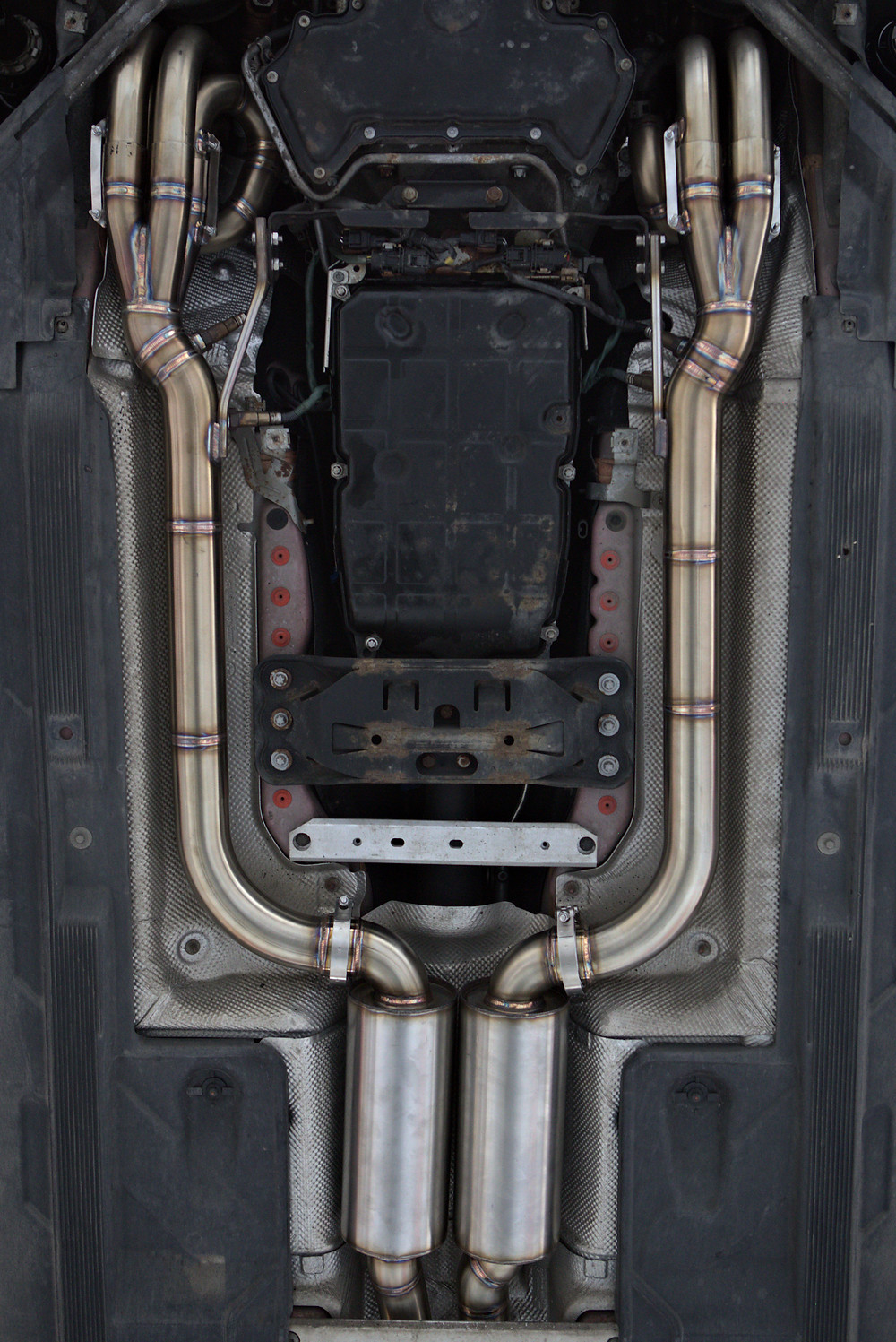 Mercedes C63 AMG Manifolds