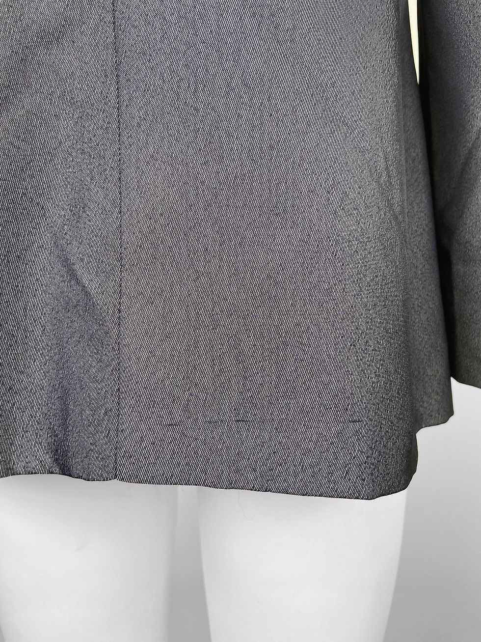 Thumbnail: ALEXANDER MCQUEEN AW 1998