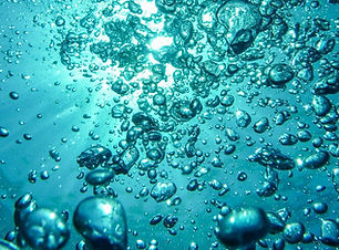 air-bubbles-230014_1920_edited.jpg