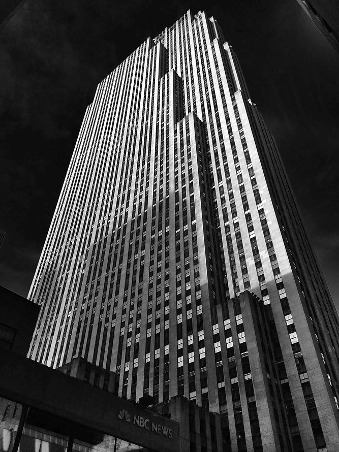 0008-Rockefeller-building-in-NYC.jpg