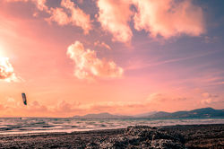 3823-Wind-water-skiing