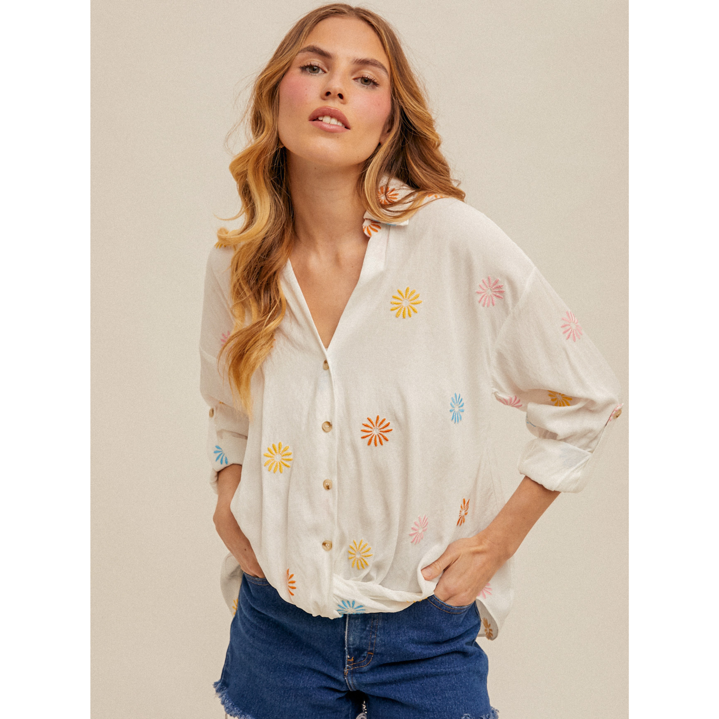 MULTICOLOURED EMBROIDERED BLOUSE