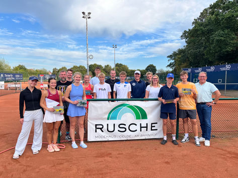 Spannende Matches und beste Stimmung beim 12. Modehaus Rusche Cup