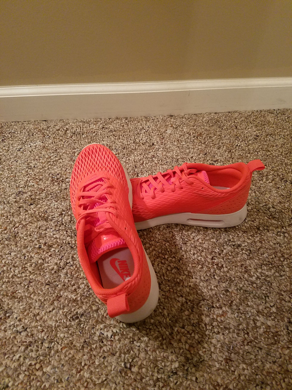 Thumbnail: Nike Womens; Size 8