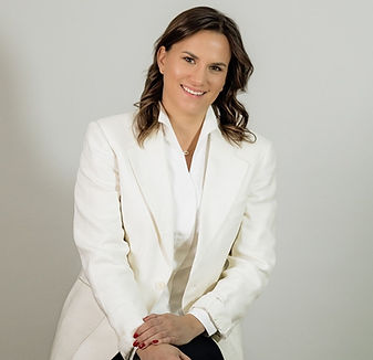 PB Headshot - website + linkedin_edited.jpg