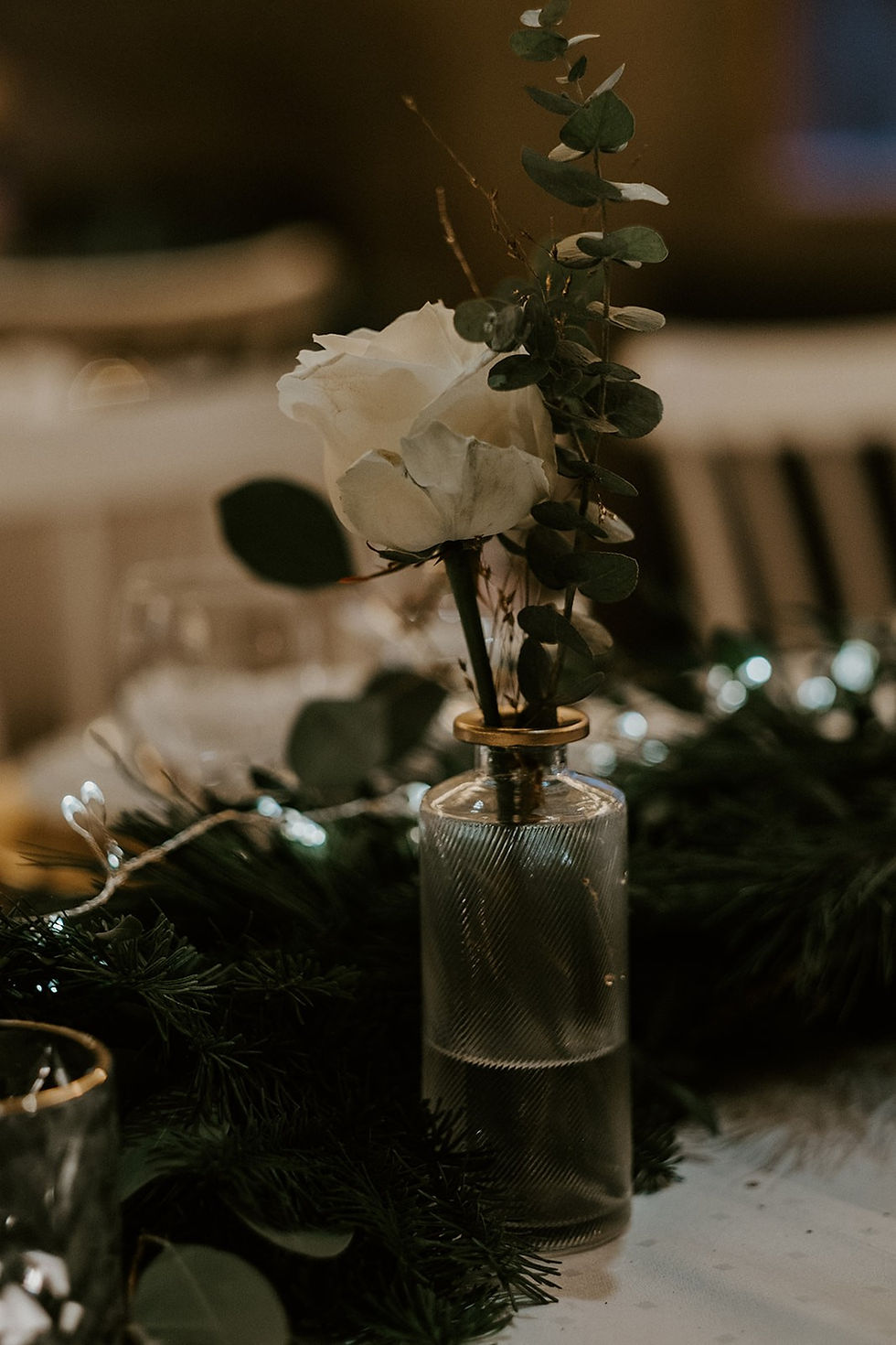 Miniaturbild: Vase mit Goldrand