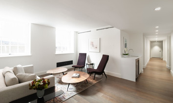 Maison Vernon 1B Family Room Hall TAM kj