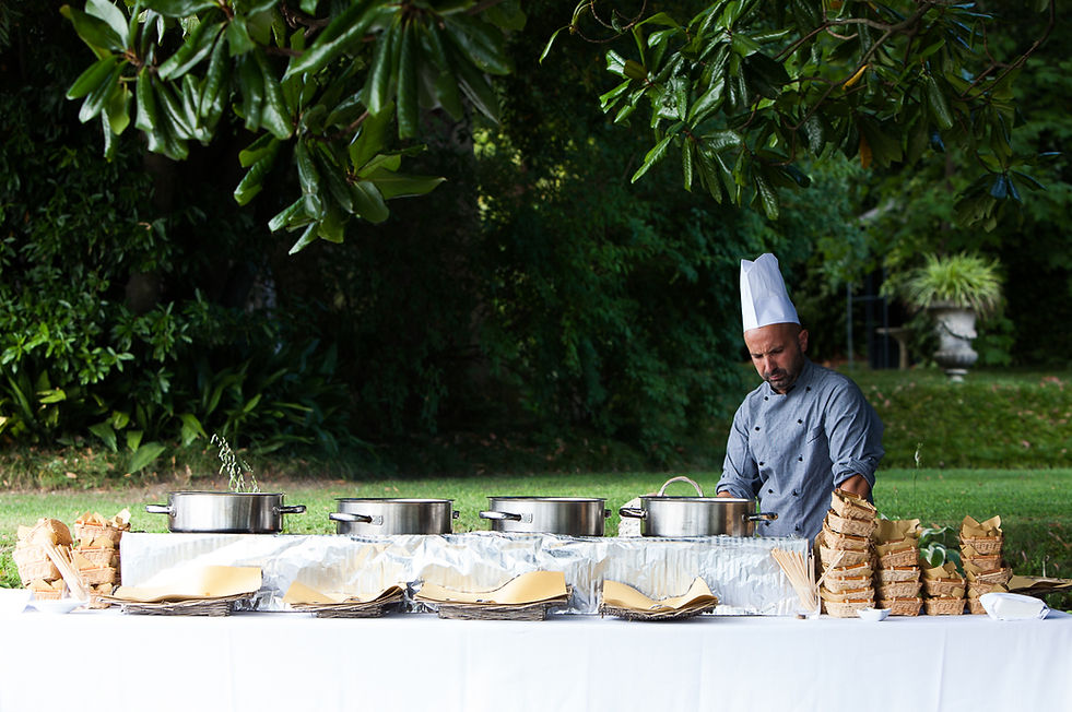 12. Aperitivo with show cooking on Lake Maggiore.JPG