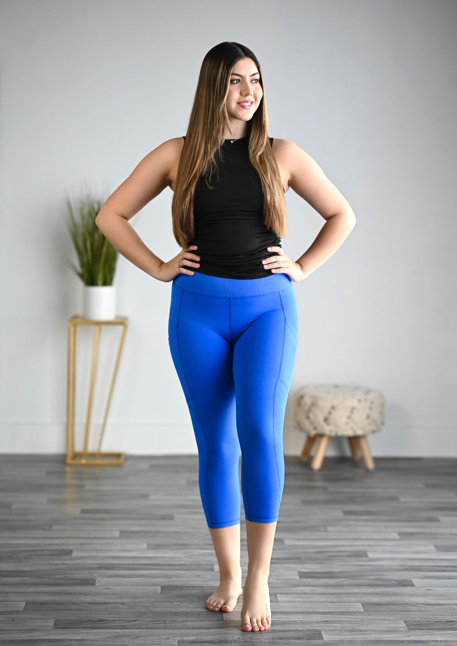 (Crop) Shimmer Blue Front view
