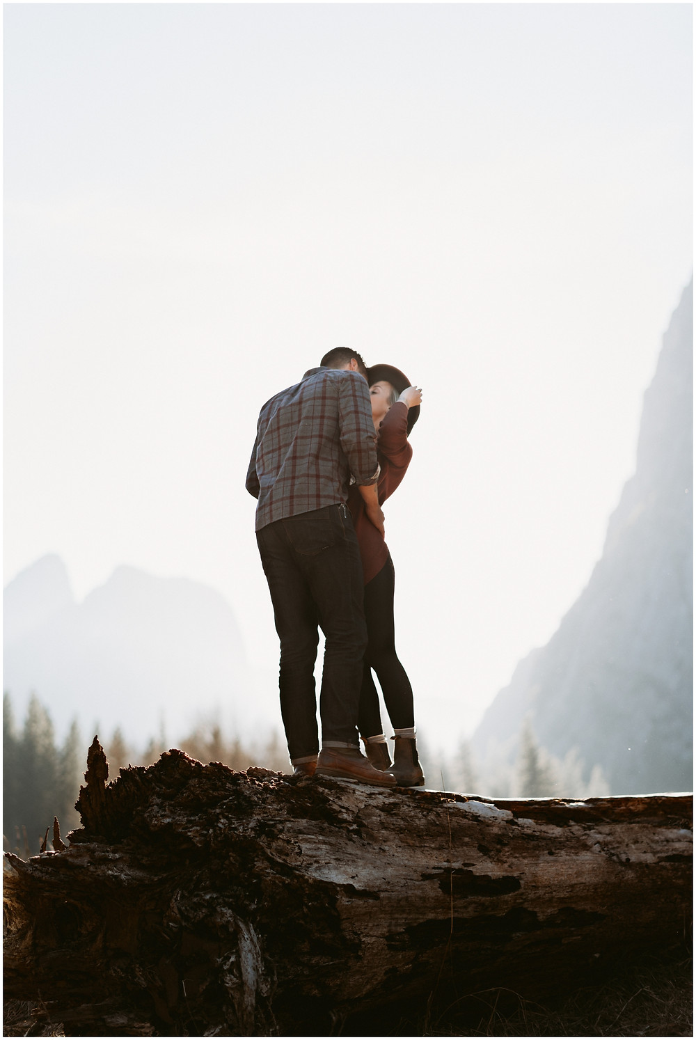 Yosemite, California elopement and wedding photographer Mountainaire Gatherings