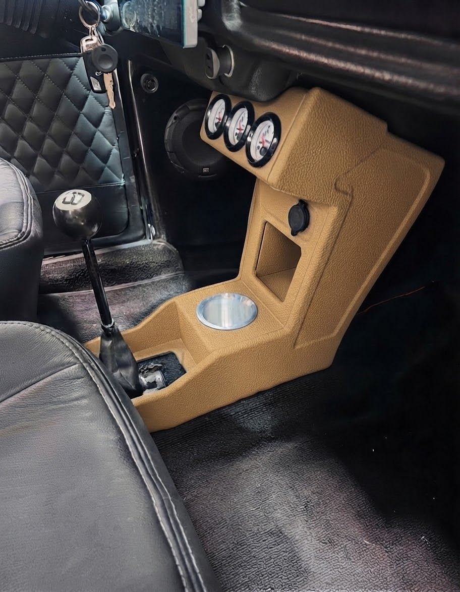 Miniatura: CONSOLA CENTRAL CON ACCESORIOS PARA VW VOCHO
