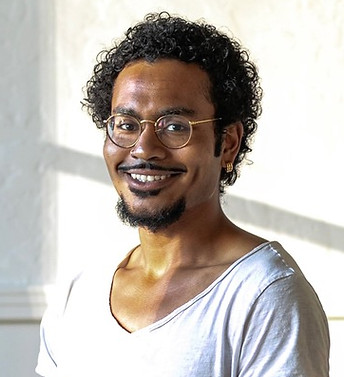 headshot 1_chappelle.jpeg