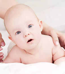 Infant head flattening due to preferred side