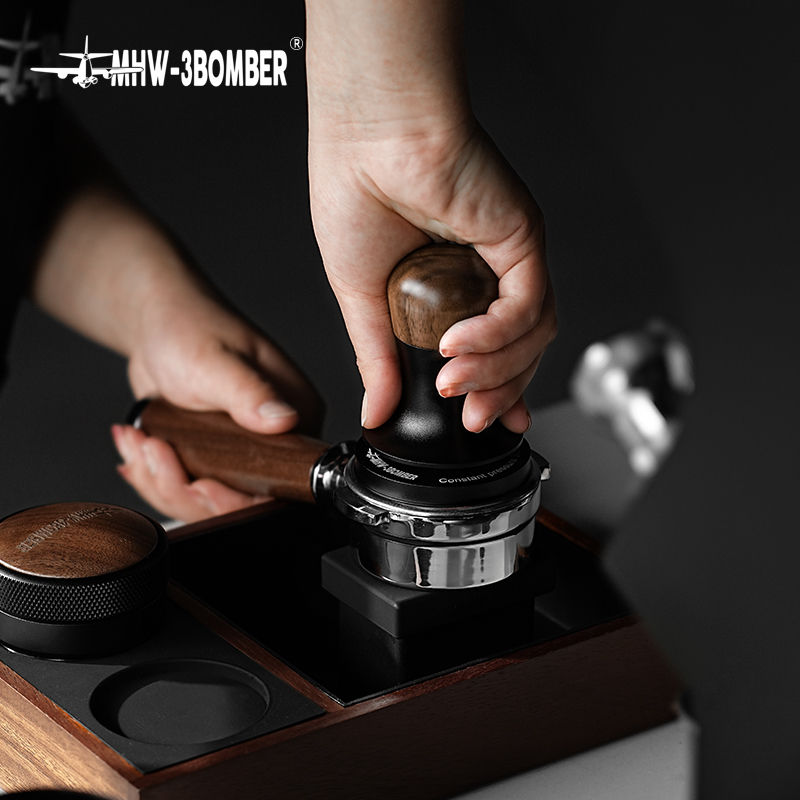 Thumbnail: Flash Constant 30 Pounds Pressure Tamper