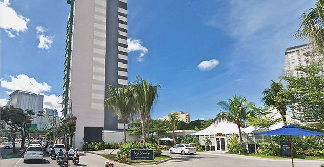 Lincoln at IPI Center (2)_edited_edited.