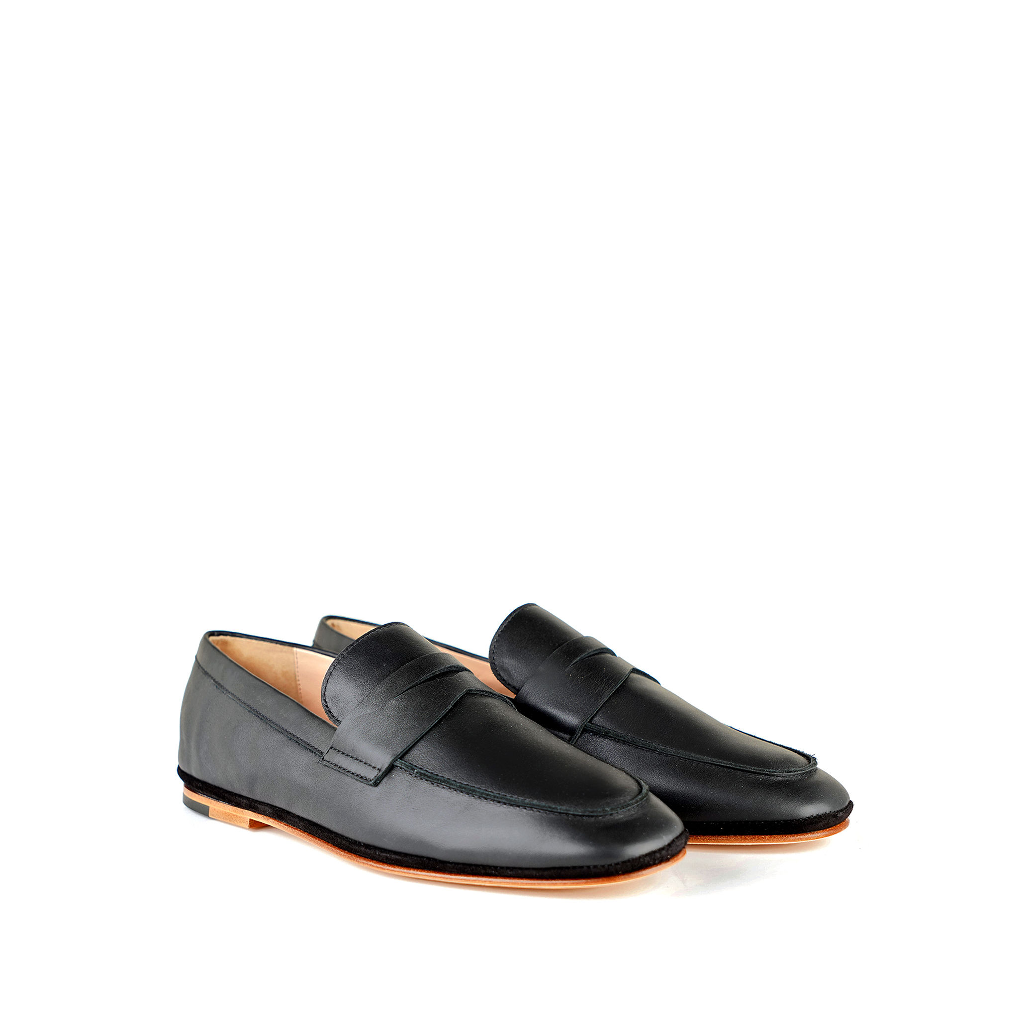 Black nappa loafer