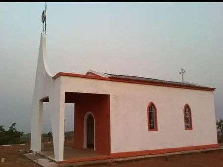 A Capela de São Cristóvão no Morro do Wako