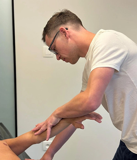 MarijnVanbuel-kinesitherapie-kinesiologie.jpg