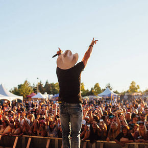 Country Concert 2022 Tour Guide