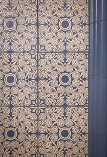 Custom tile powder bath