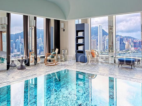 Fashionistas Favor The Rosewood
