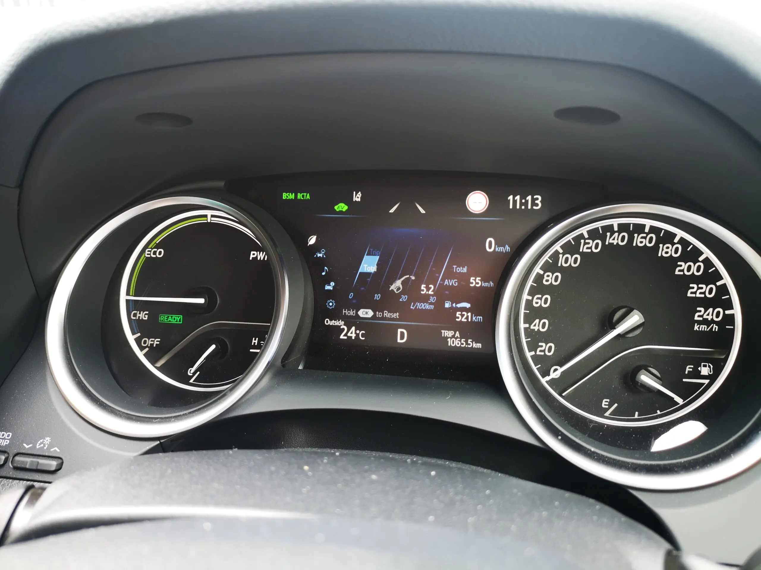 Toyota Camry Hybrid (XV70)