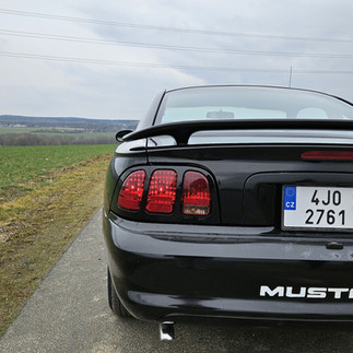 Ford Mustang IV (SN95)