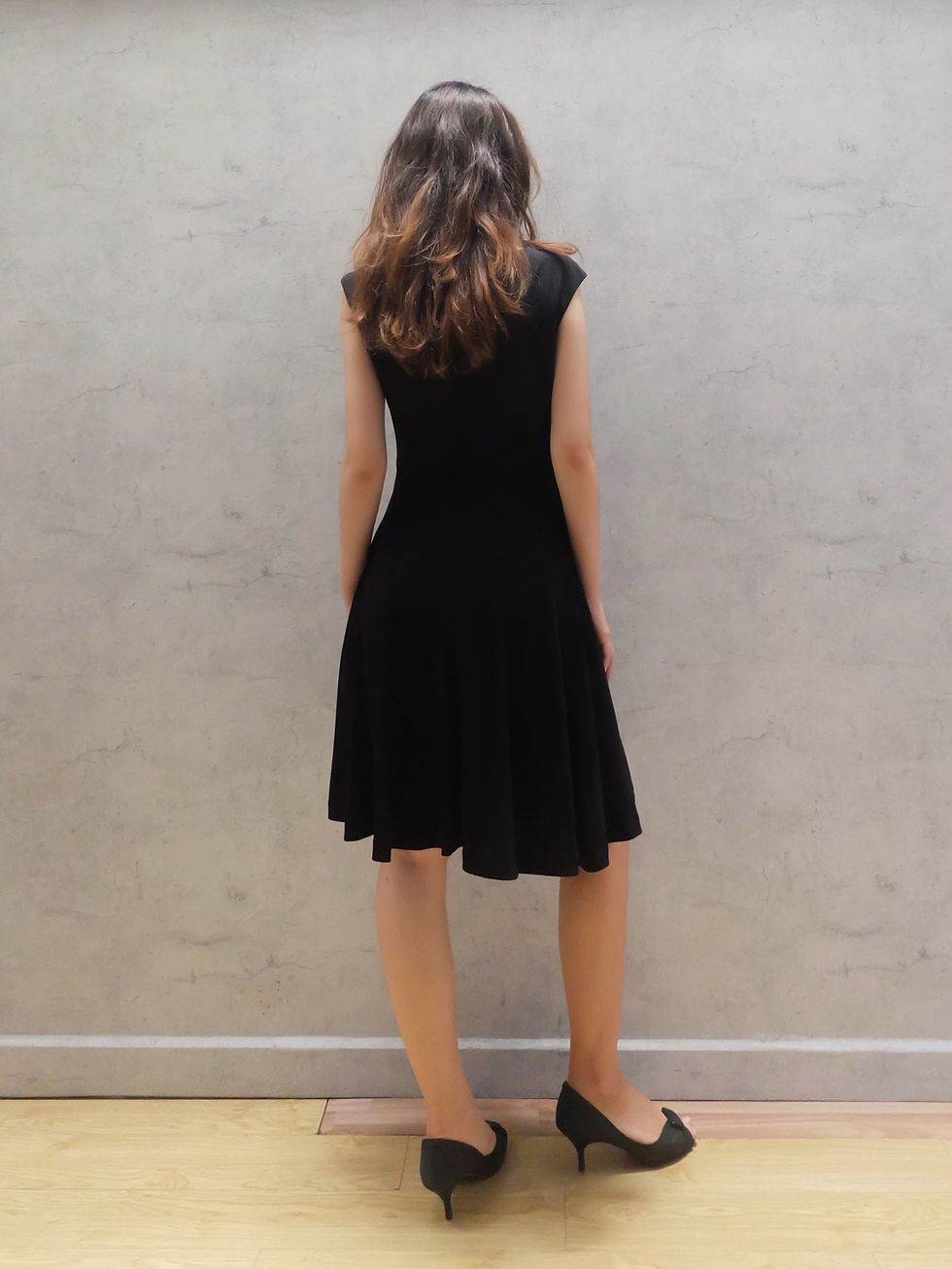 Hình thu nhỏ: LITTLE BLACK DRESS