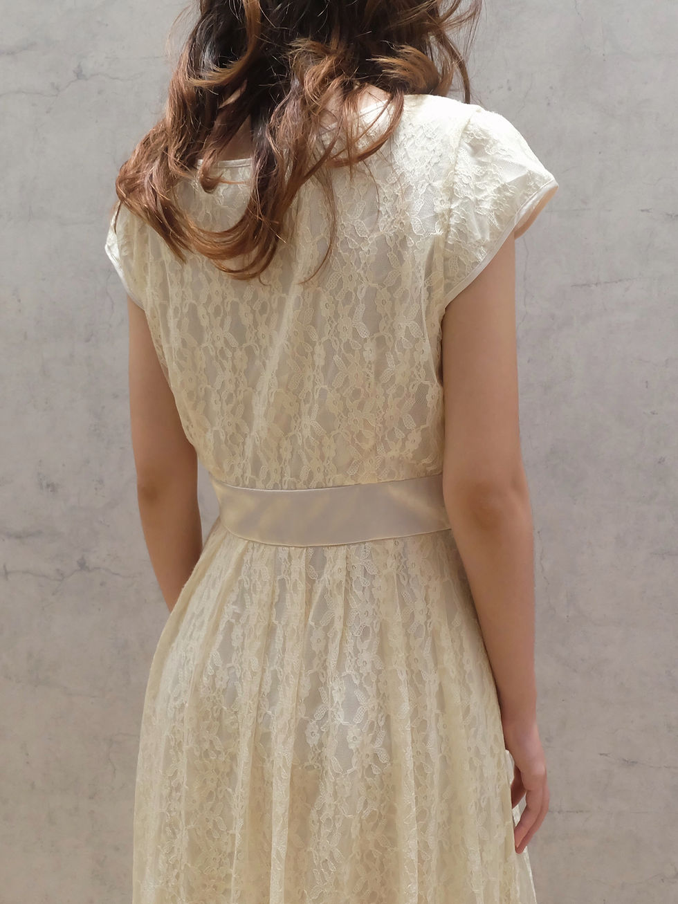 Hình thu nhỏ: LACE DRESS