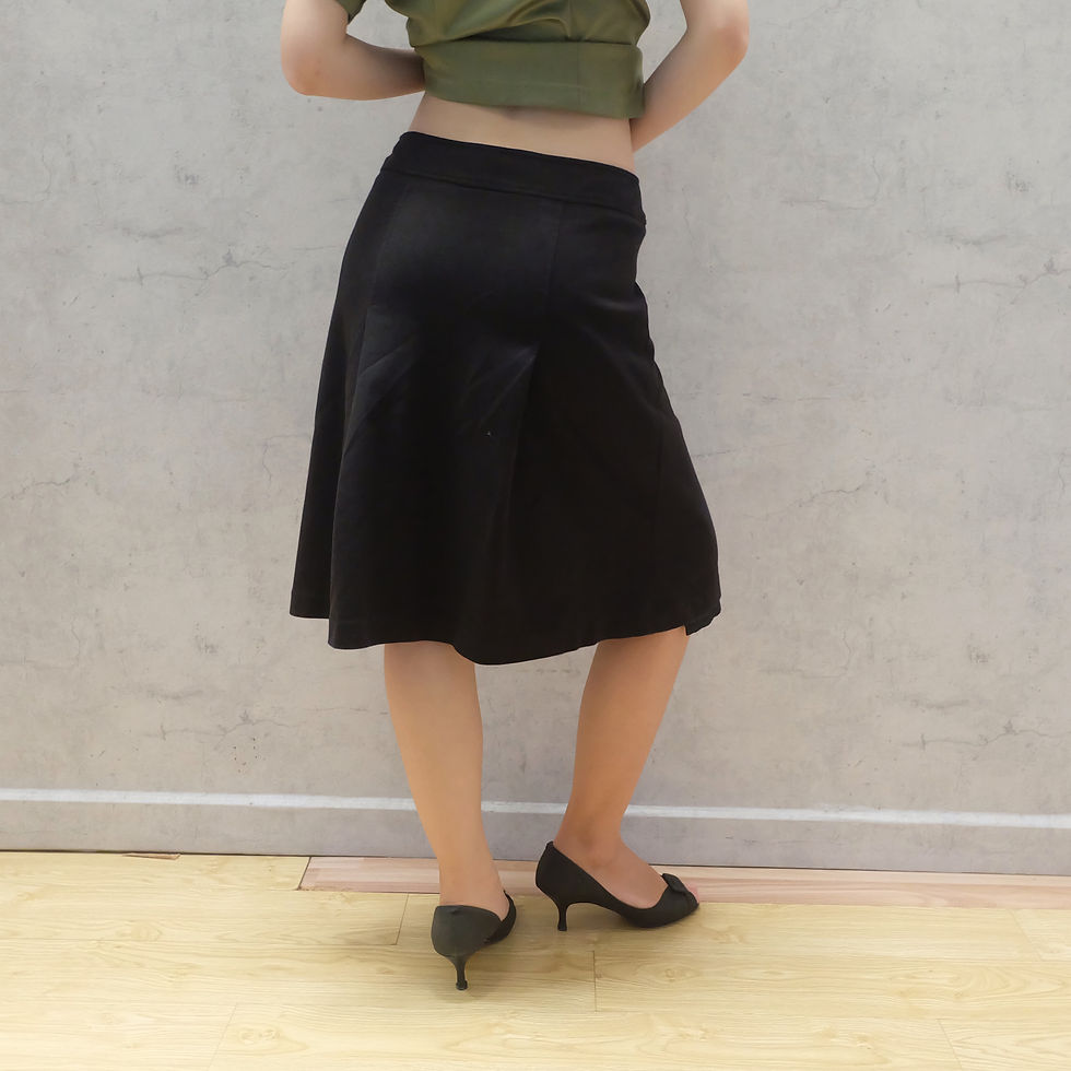 Thumbnail: A LINE SKIRT