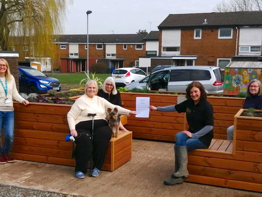 The Friendly BenchⓇ comes to Bury, Manchester
