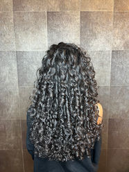 Type 3 haar met meer volume na Curly Cut bij Curly-Girl Delft