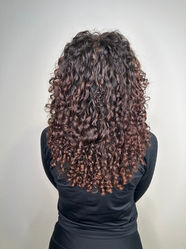 Type 3 haar na professionele Curly Cut bij Curly-Girl