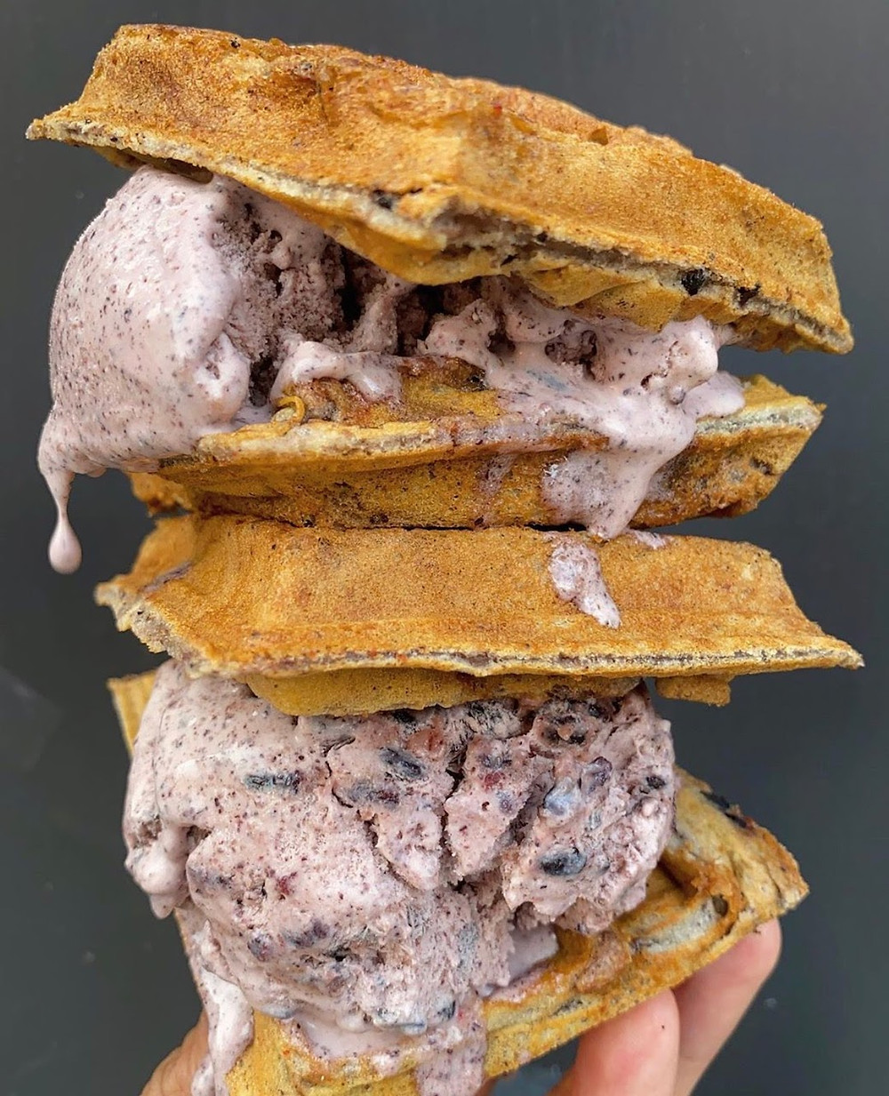 The "Mac Daddy" ice cream sandwich collaboration between Mikey Likes It and Fieldtrip