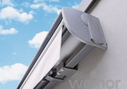 topaz_foldingarm_awning_weinor3