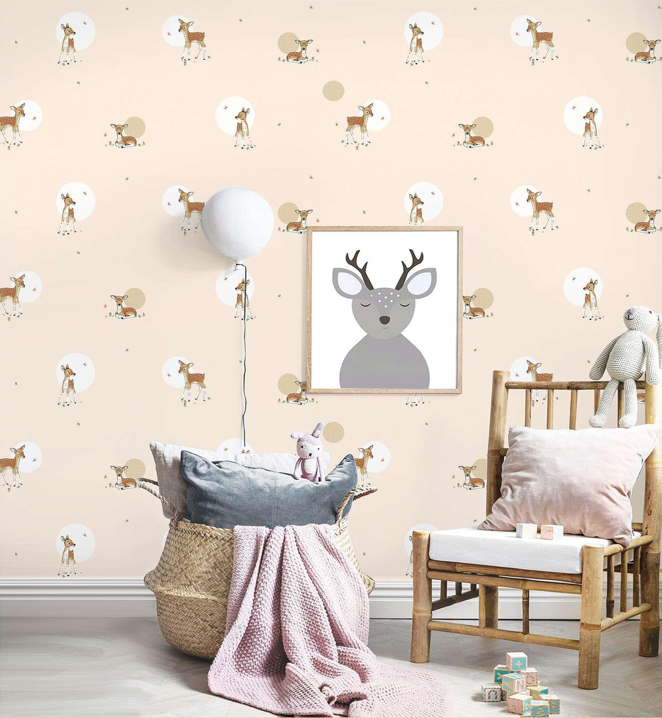 Papel tapiz infantil color beige diseño bambi