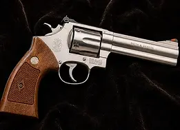 Smith & Wesson Model 686 Value Guide comparing original production and modern reissue revolvers using Gun Auctions USA auction market insights.