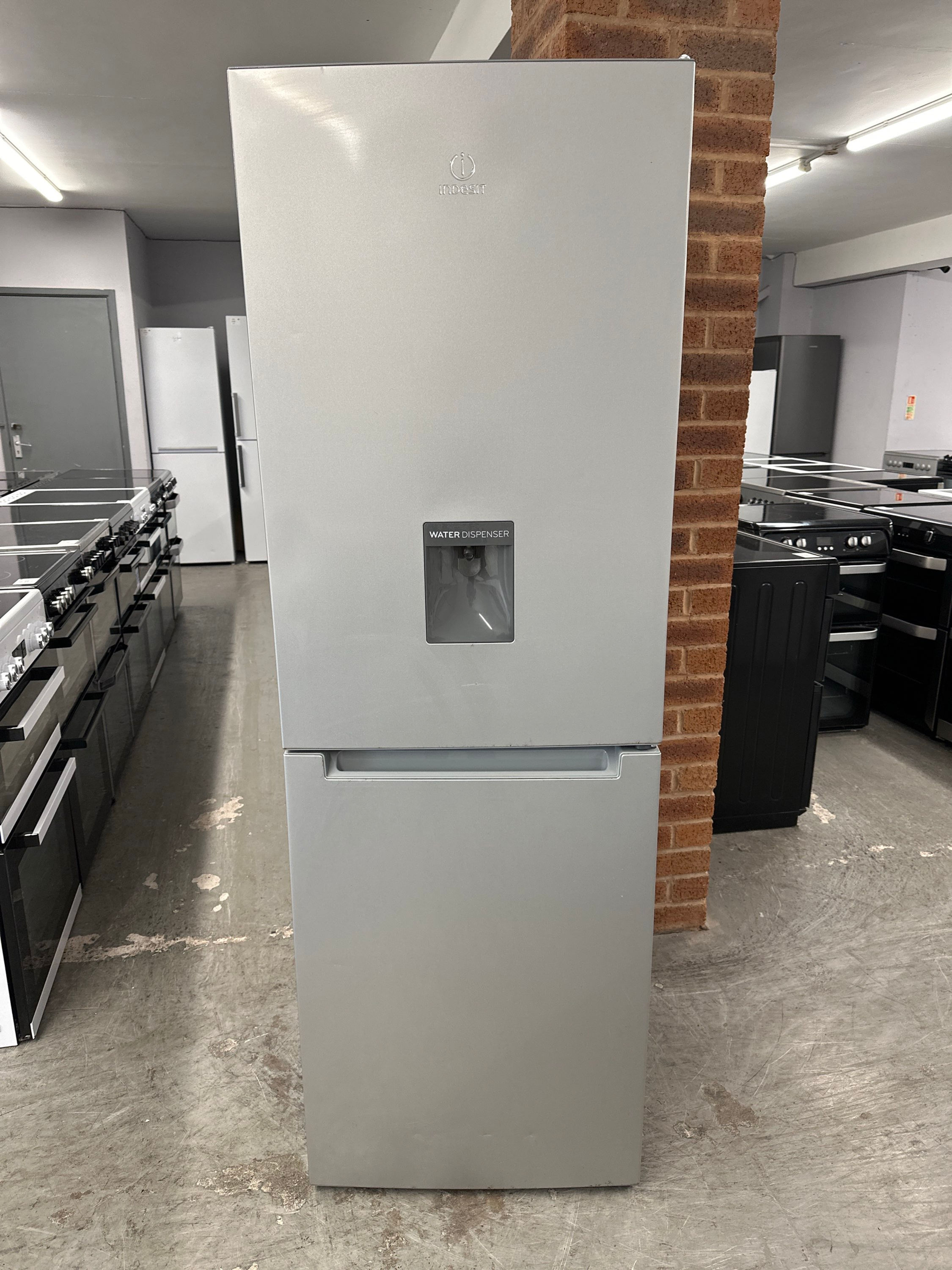 (396) Indesit 50/50 Fridge Freezer - LD70N1SWTD