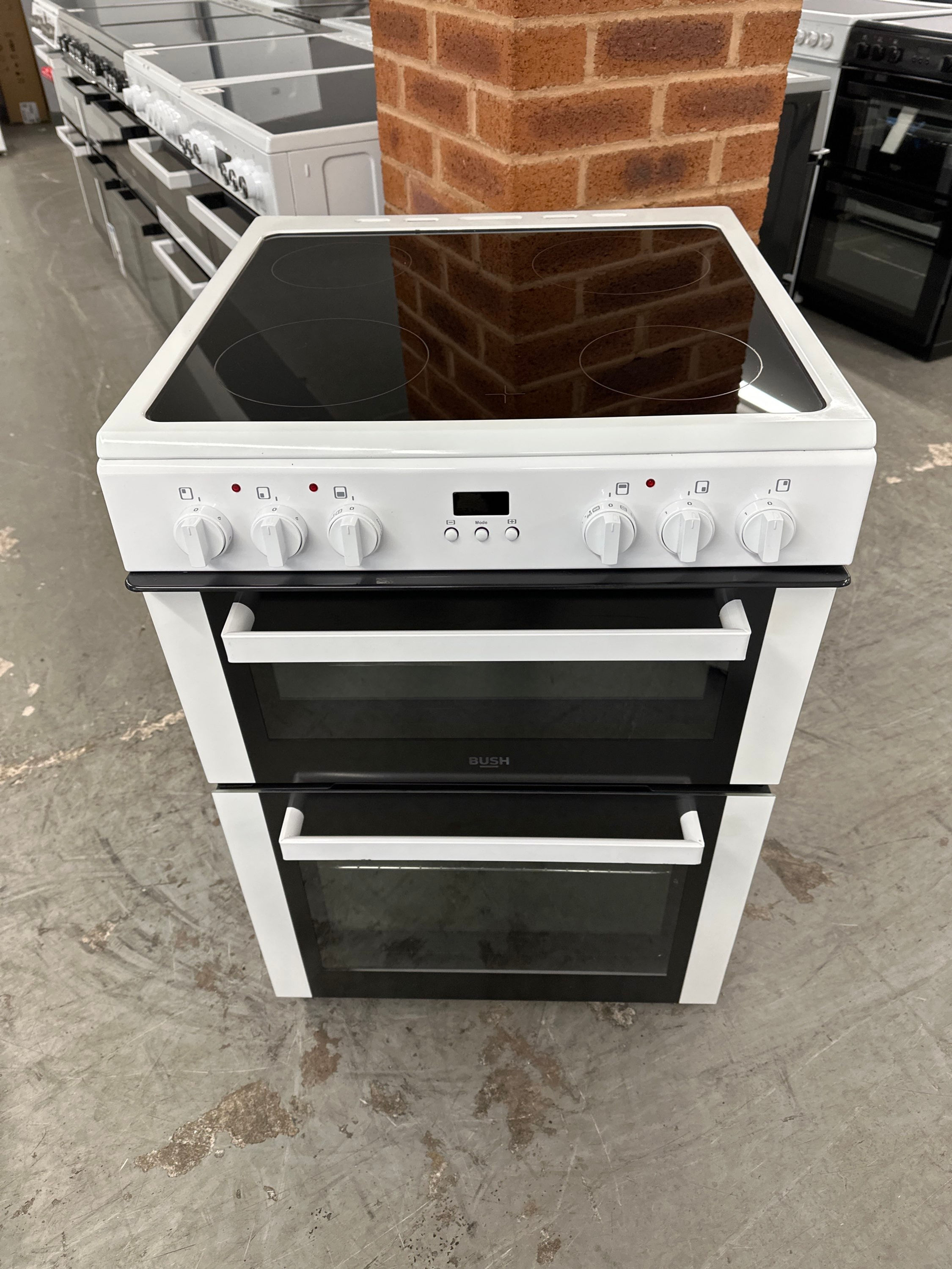 (174) Bush 60cm Ceramic Hob Electric Cooker - CTFS60DBLECW