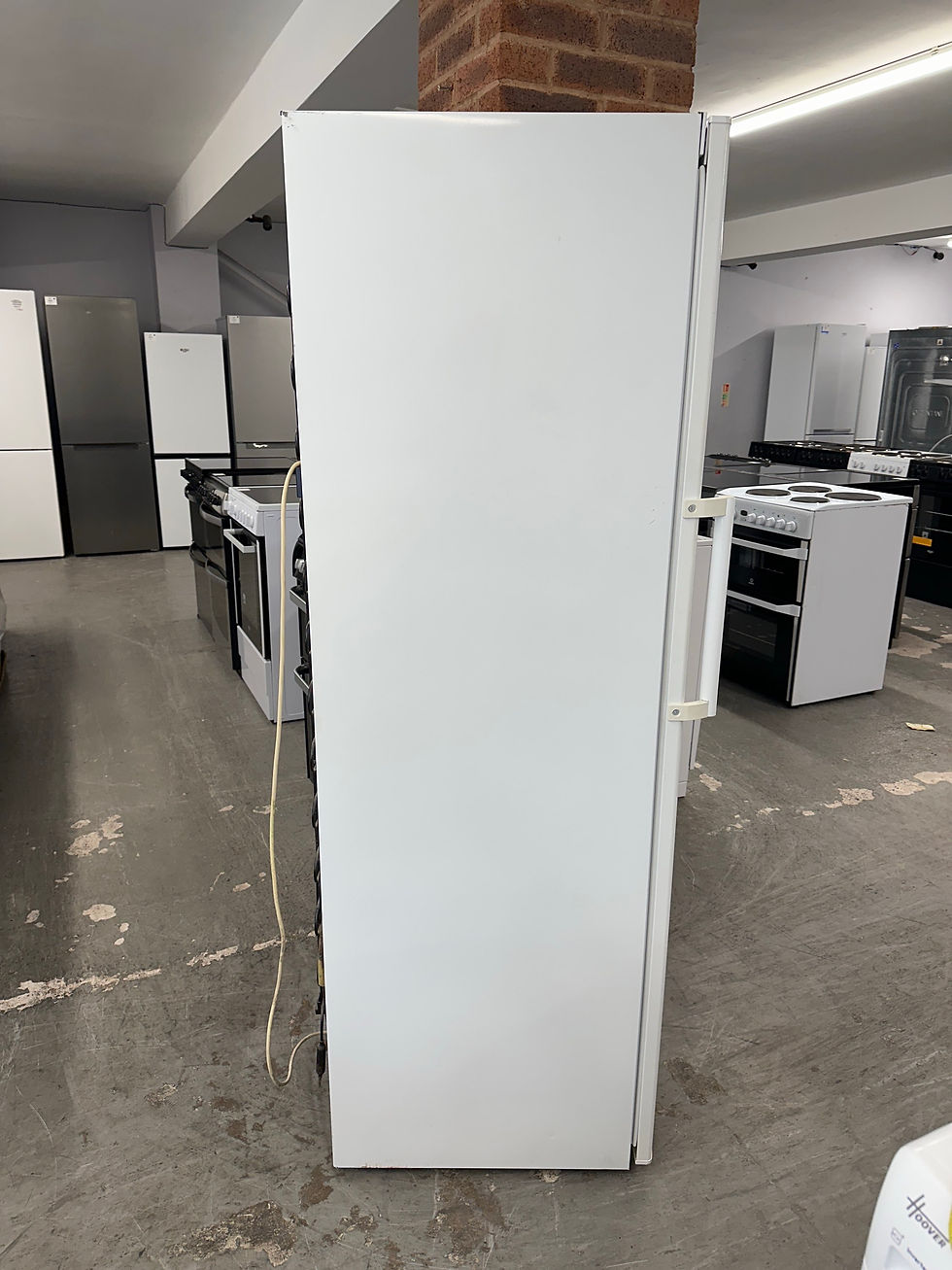 Thumbnail: (960) Bosch Tall Freezer - GSN28V11GB
