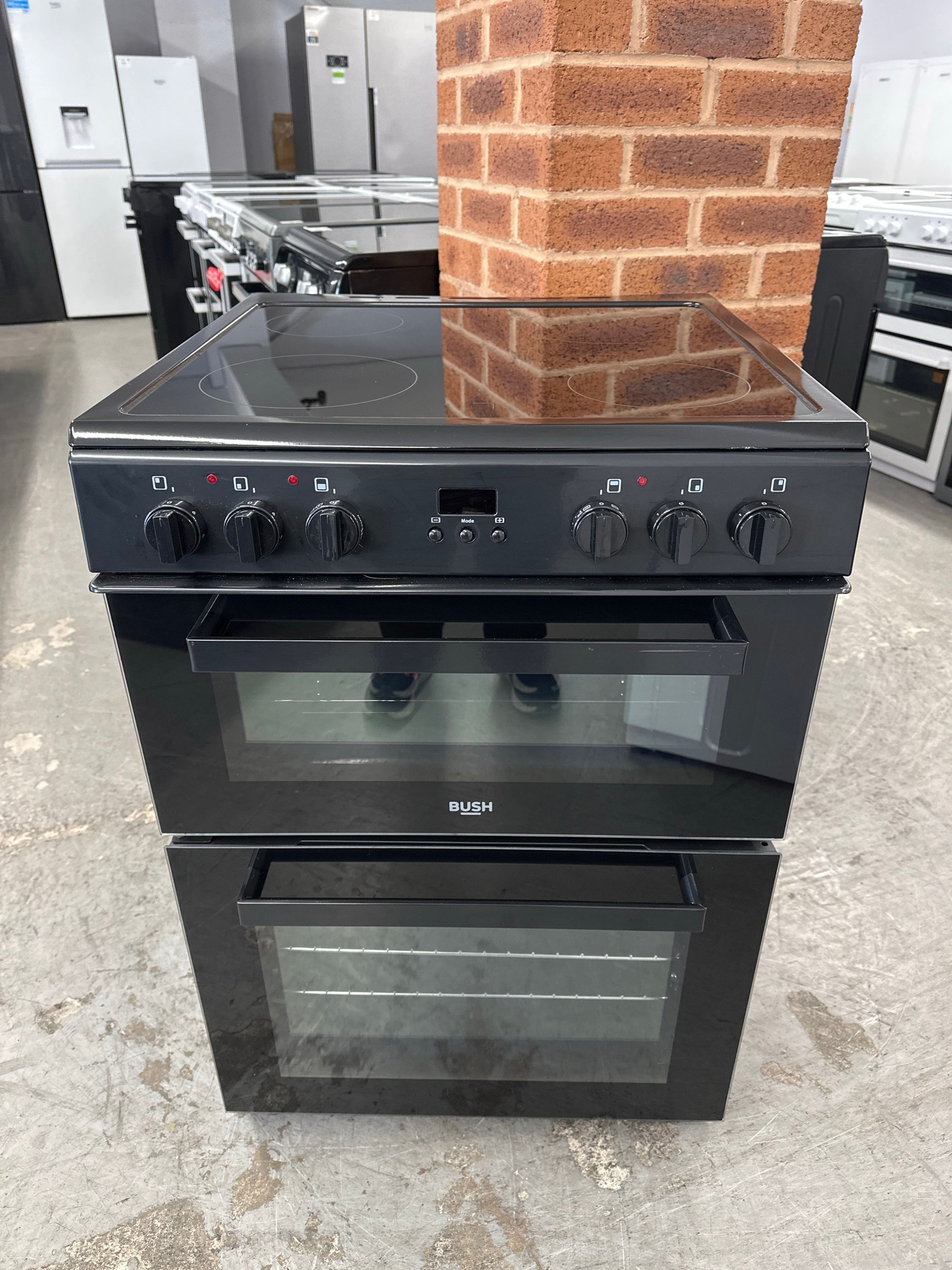 (648) Bush 60cm Ceramic Hob Electric Cooker - CTFS60DBLECB