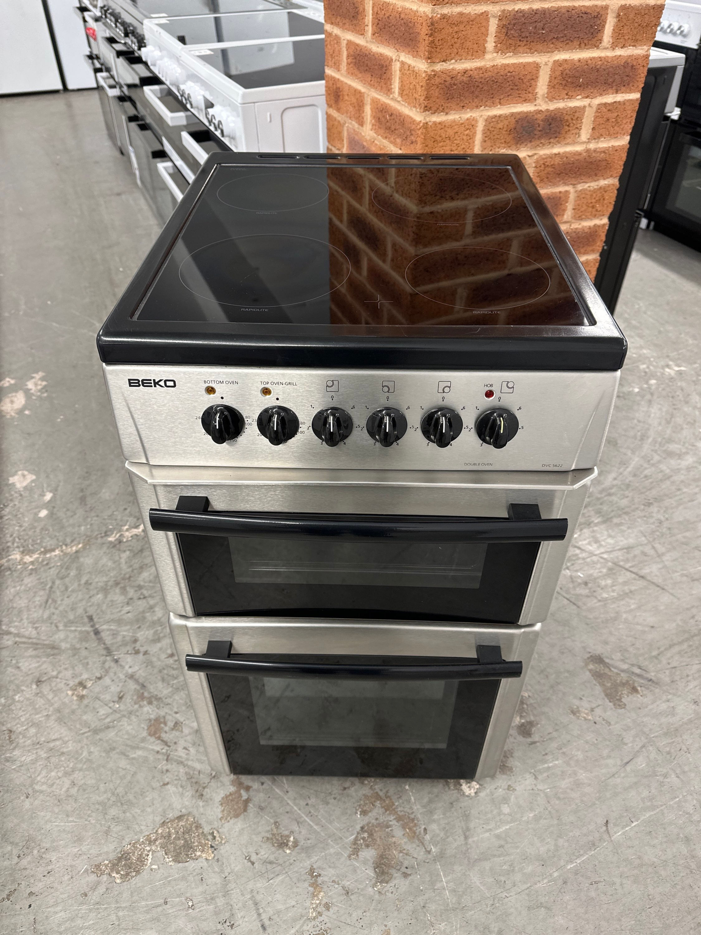 (153) Beko 50cm Ceramic Hob Electric Cooker - DVC5622