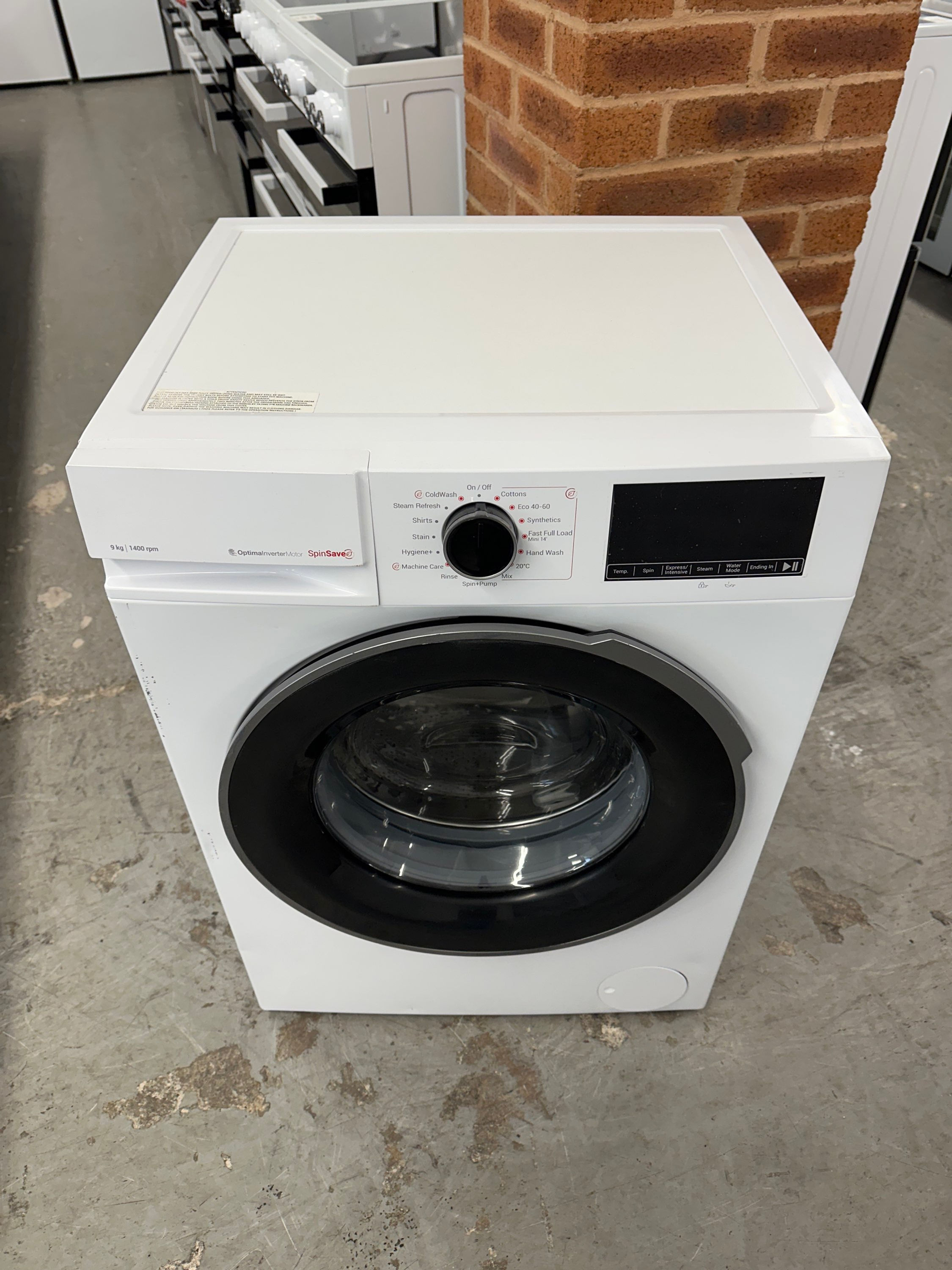 (270) BLOMBERG 9kg 1400 Spin Washing Machine - 457100000030